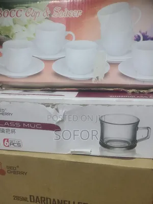 Red የውሀና የሻይ ብርጭቆ ከቡና ሲኒ ጋር( Water and Tea Glass With Coffee Cups)