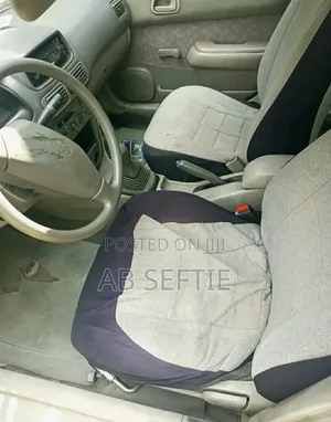 Toyota Corolla 2000 Silver