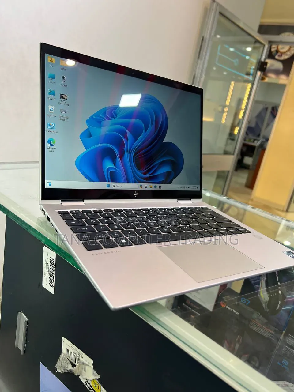 New Laptop HP Elite x360 830 G10 16GB Intel Core i7 SSD 512GB
