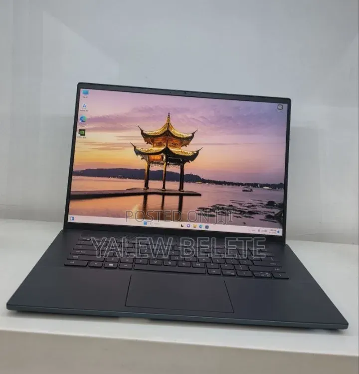 New Laptop Dell Inspiron 15 16GB Intel Core i7 SSD 512GB