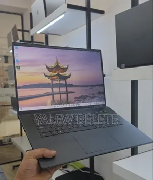 New Laptop Dell Inspiron 15 16GB Intel Core i7 SSD 512GB