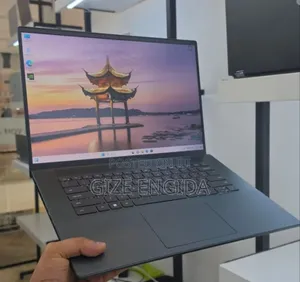 New Laptop Dell Inspiron 15 16GB Intel Core i7 SSD 512GB