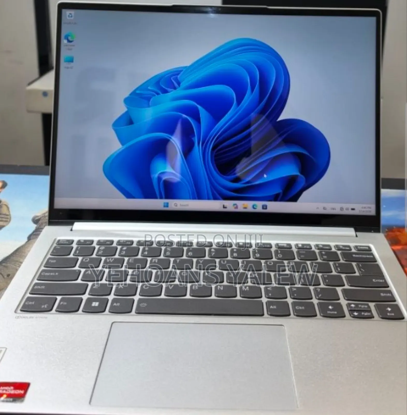 New Laptop Lenovo IdeaPad Z575 16GB AMD Ryzen 7 SSD 512GB