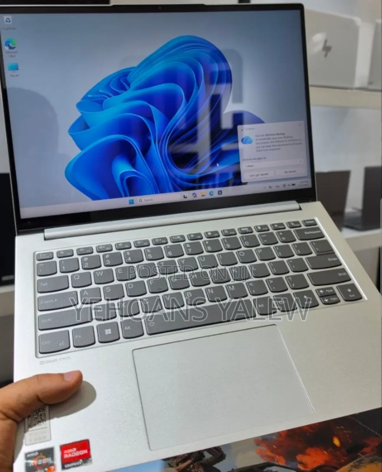 New Laptop Lenovo IdeaPad Z575 16GB AMD Ryzen 7 SSD 512GB