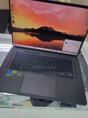 New Laptop Asus ROG Zephyrus G15 16GB Intel Core i7 SSD 512GB