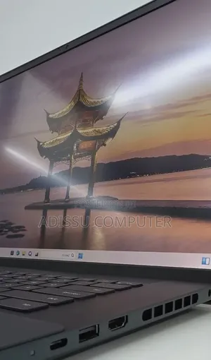 New Laptop Dell Inspiron 15 16GB Intel Core i7 SSD 512GB