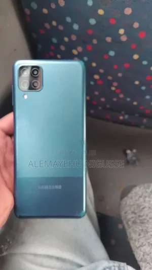 Samsung Galaxy M12 64 GB Blue