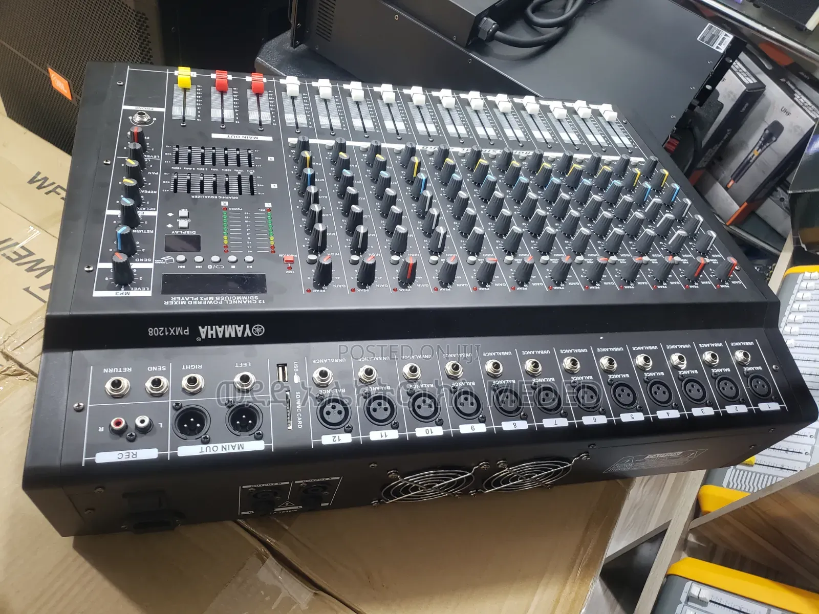 Yamaha Mixer PMX 1208