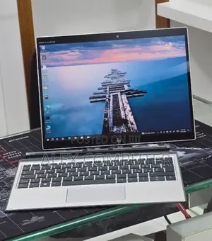 New Laptop HP Elite X2 G8 16GB Intel Core i7 SSD 512GB