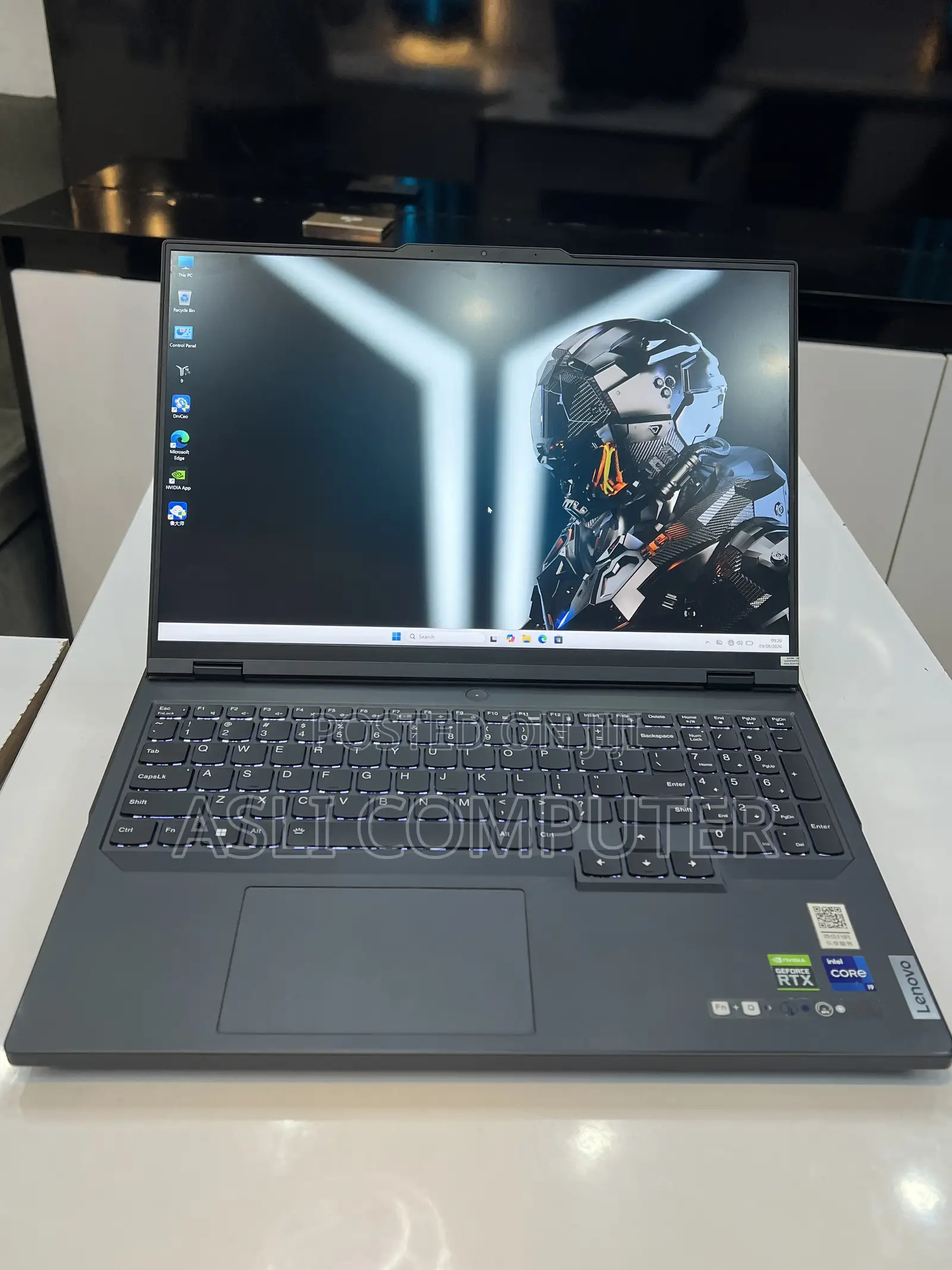 New Lenovo Legion Y7000P IRX9 Gaming Laptop 16GB Intel Core i7 SSD 1T