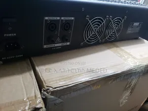 Yamaha Mixer PMX 1608