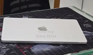 New Laptop Apple MacBook Air 2024 M3 16GB Apple M3 SSD 256GB
