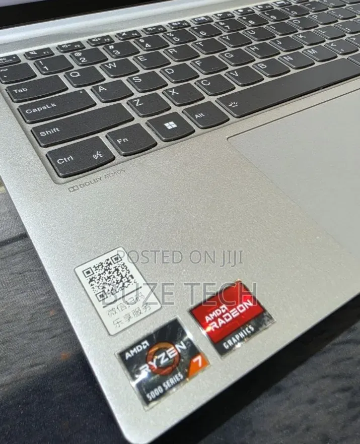 New Laptop Lenovo 16GB AMD Ryzen 7 SSD 512GB