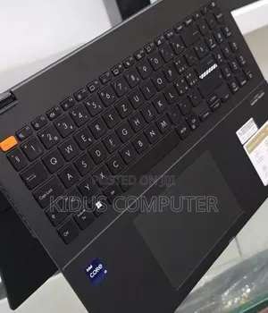 New Laptop Asus Vivobook 14 16GB Intel Core i9 SSD 1T