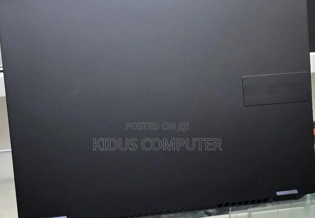 New Laptop Asus Vivobook 14 16GB Intel Core i9 SSD 1T