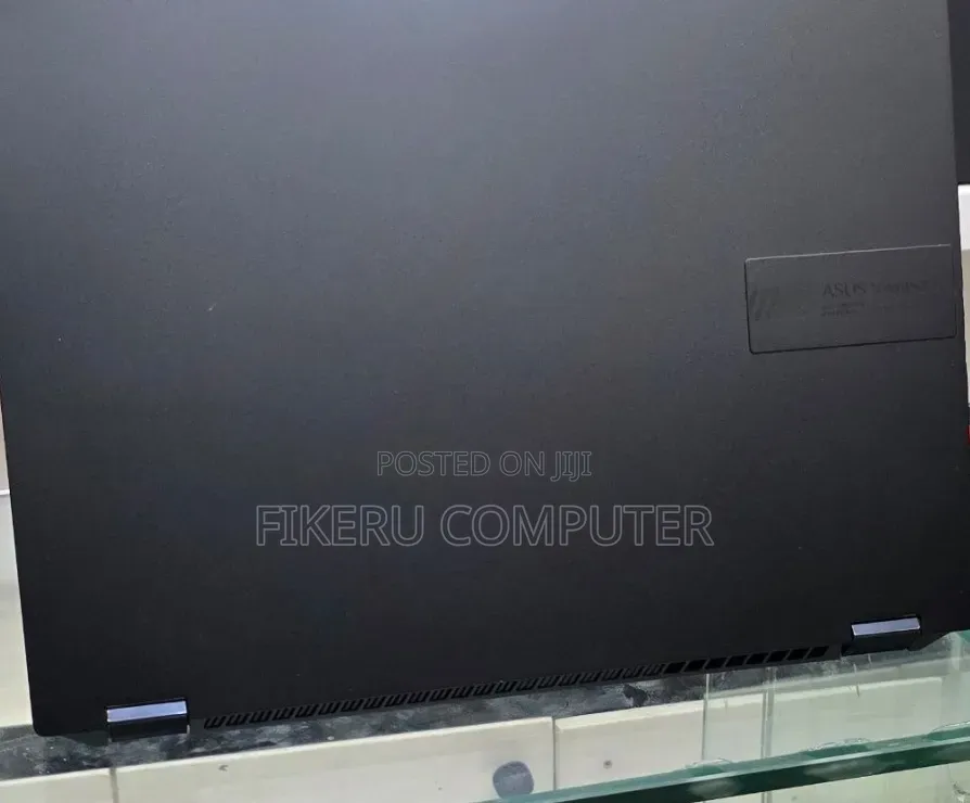 New Laptop Asus Vivobook 16 16GB Intel Core i9 SSD 1T
