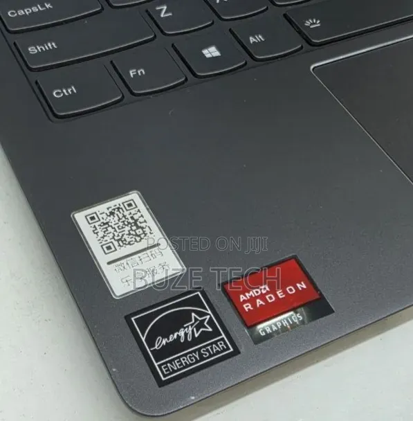 New Laptop Lenovo 16GB AMD Ryzen 7 SSD 512GB