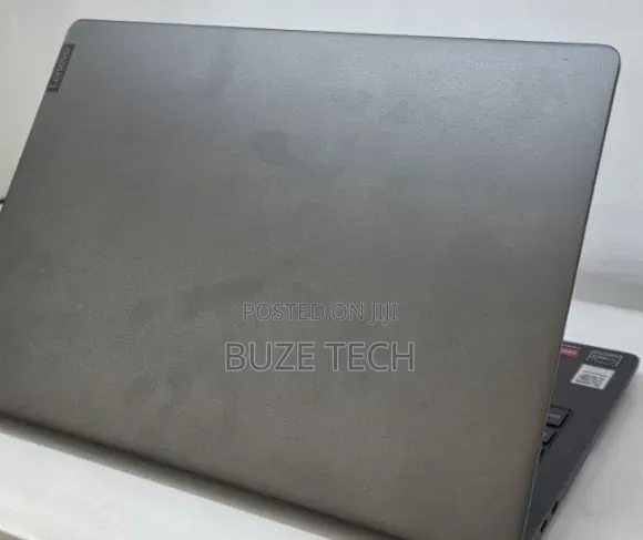 New Laptop Lenovo 16GB AMD Ryzen 7 SSD 512GB