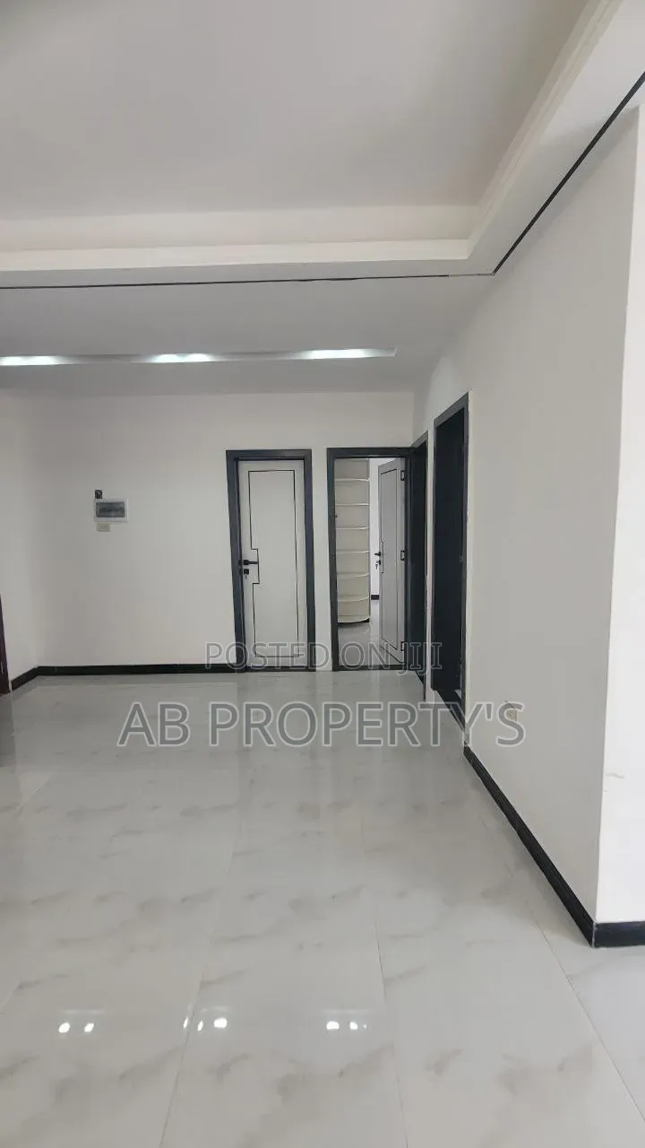 Furnished 3bdrm Apartment in Cmc ሚካኤል, Yeka for sale