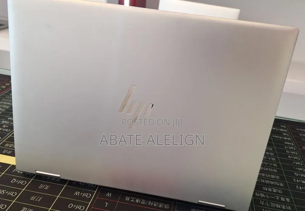 New Laptop HP EliteBook 830 G9 16GB Intel Core i5 SSD 512GB