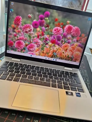 New Laptop HP EliteBook 830 G9 16GB Intel Core i5 SSD 512GB