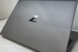 New Laptop HP ZBook Studio G8 16GB Intel Core i7 SSD 512GB