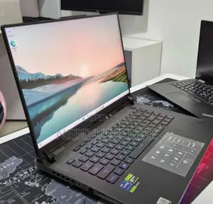 New Laptop Asus ROG Strix G15 32GB Intel Core i9 SSD 2T