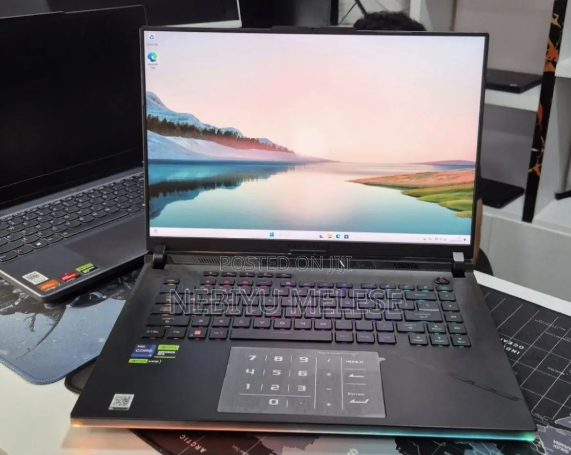 New Laptop Asus ROG Strix G15 32GB Intel Core i9 SSD 2T