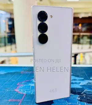 New Samsung Galaxy Fold 512 GB White