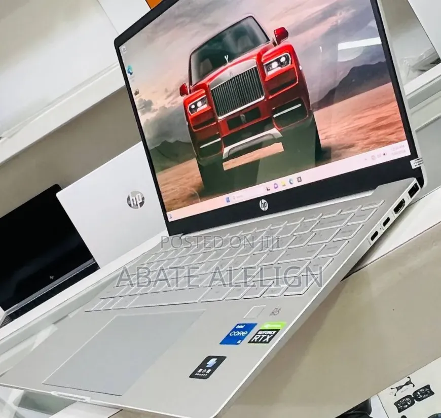 New Laptop HP Pavilion 14 16GB Intel Core i5 SSD 512GB