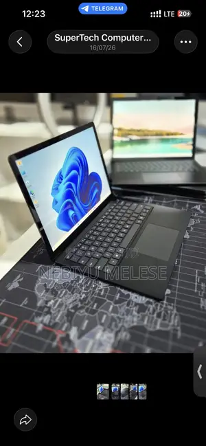 New Laptop Microsoft Surface 16GB Intel Core i7 SSD 256GB