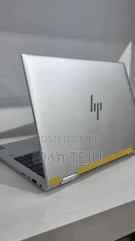 New Laptop HP EliteBook 830 G9 16GB Intel Core i7 SSD 512GB