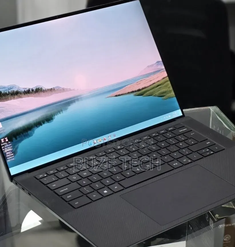 New Laptop Dell Precision 5550 16GB Intel Core i7 SSD 512GB
