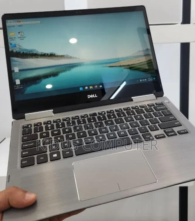 New Laptop Dell Inspiron 15 8GB Intel Core i5 SSD 256GB