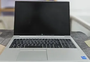 New Laptop HP ZBook Studio G8 16GB Intel Core i7 SSD 512GB