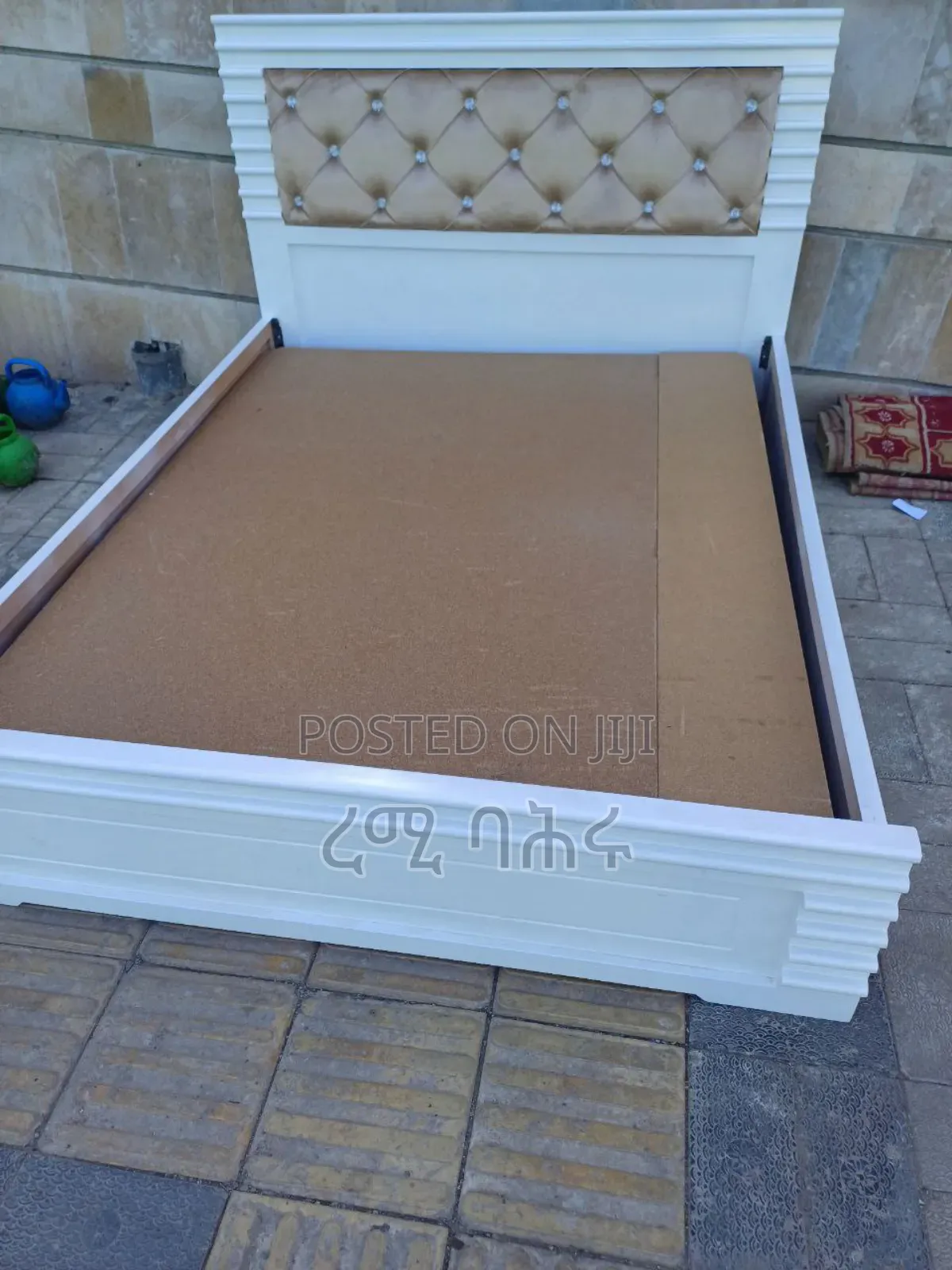 150 Bed Brand