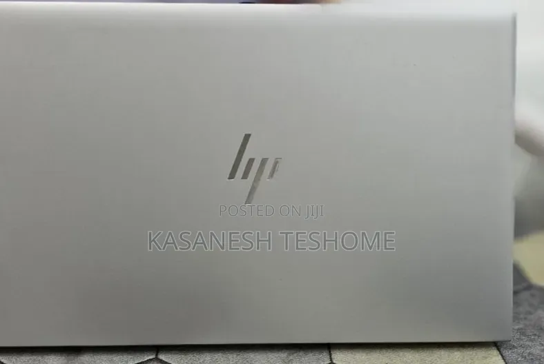 New Laptop HP ZBook Studio G8 16GB Intel Core i7 SSD 512GB