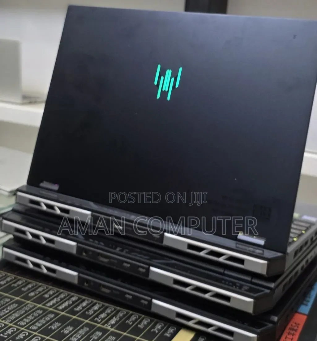New Laptop Acer Predator Helios Neo 16 16GB Intel Core i9 SSD 1T
