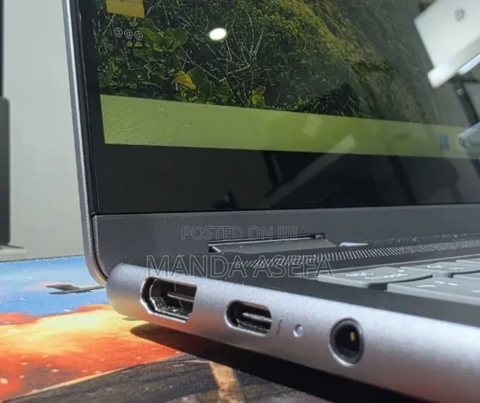New Laptop Lenovo 16GB Intel Core Ultra 5 SSD 512GB