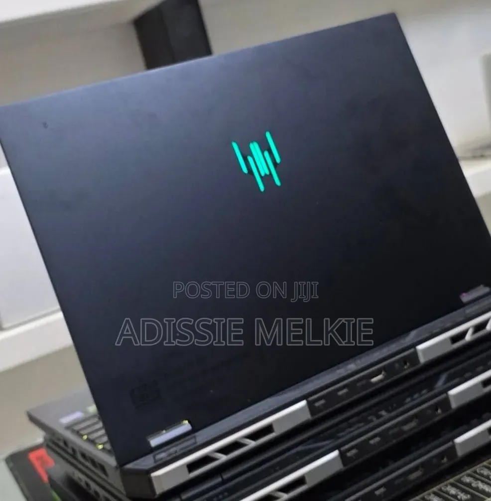 New Laptop Acer Predator Helios Neo 16 16GB Intel Core i9 SSD 1T