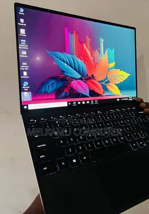 New Laptop Dell XPS 13 9310 32GB Intel Core i7 SSD 512GB