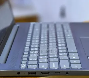 New Laptop Lenovo 16GB Intel Core i7 SSD 512GB