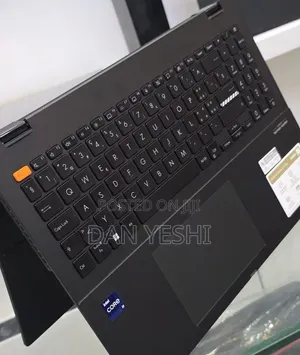 New Laptop Asus Vivobook 15 16GB Intel Core i9 SSD 1T
