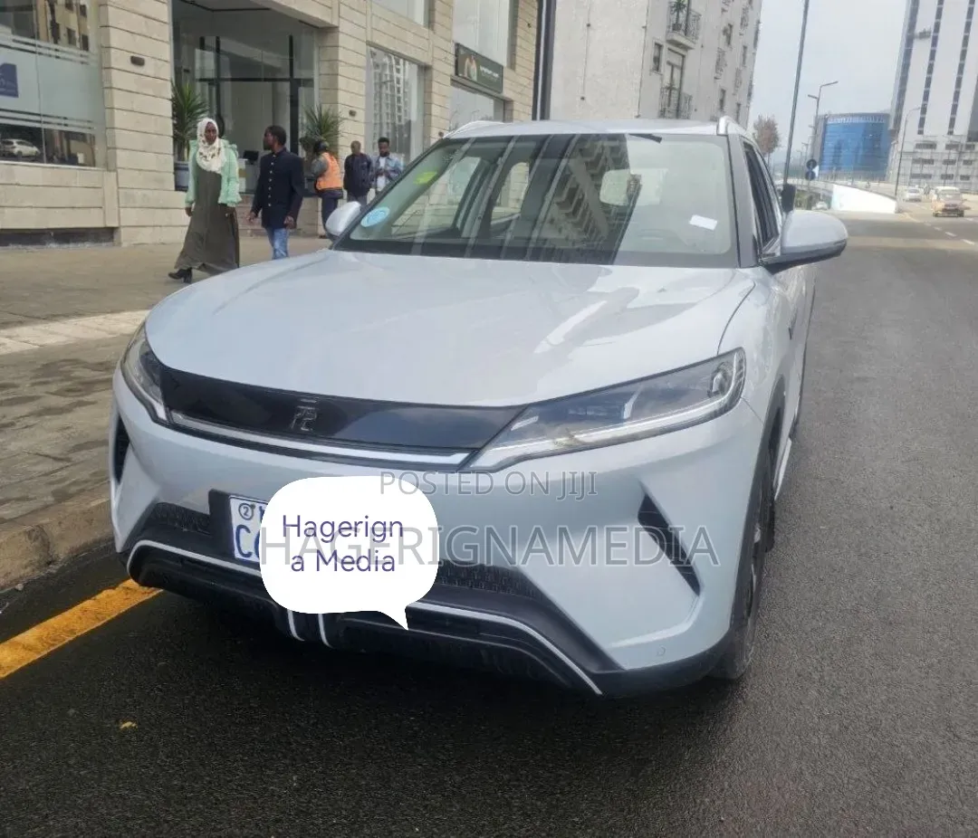 BYD Yuan Up 2024 Ivory