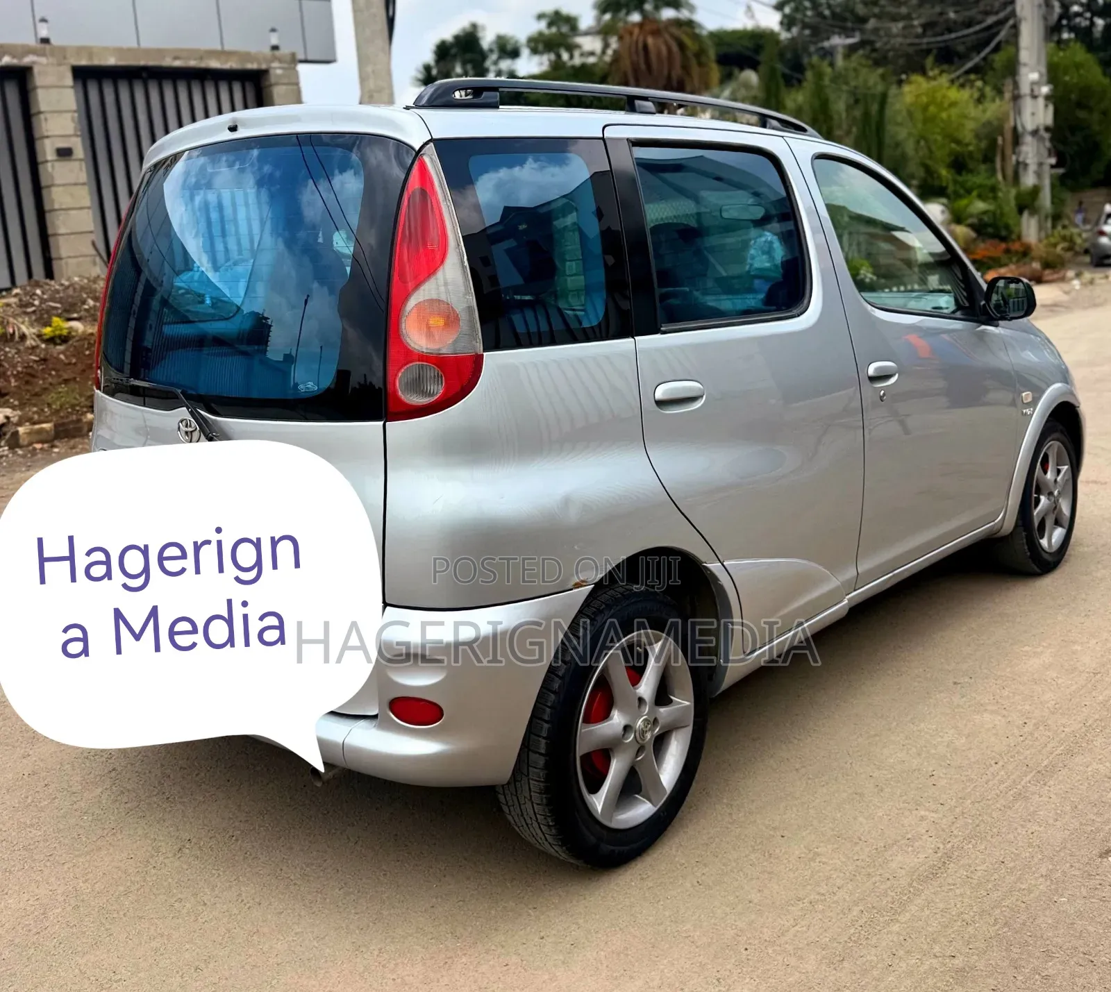 Toyota Yaris 2001 Silver