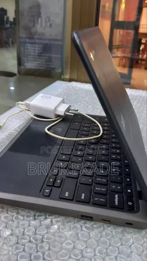 New Laptop Acer Chromebook Tab 10 2GB Intel Core i5 SSD 32GB