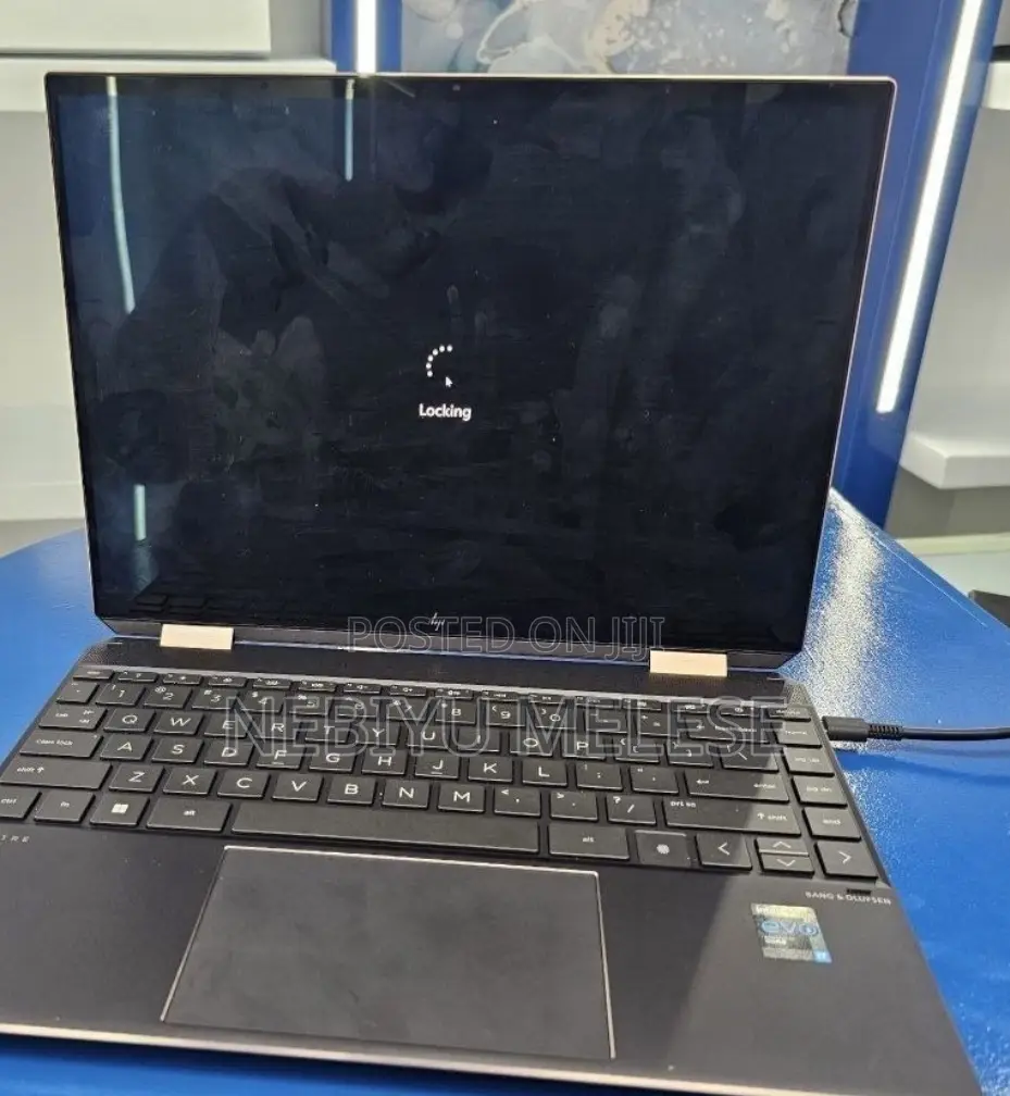 New Laptop HP Spectre X360 16GB Intel Core i7 SSD 512GB