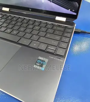 New Laptop HP Spectre X360 16GB Intel Core i7 SSD 512GB