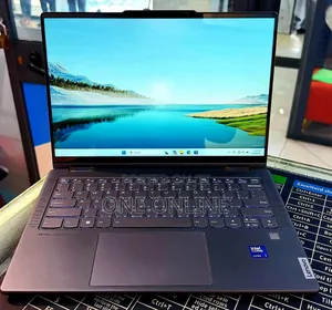 New Laptop Lenovo Yoga 7i 16GB Intel Core Ultra 7 SSD 512GB
