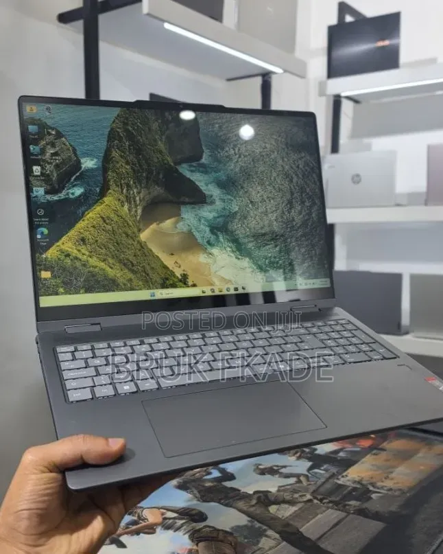 New Laptop Lenovo ThinkPad Yoga 16GB Intel Core Ultra 5 SSD 512GB